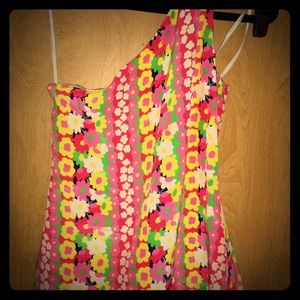 Lilly Pulitzer 100% Silk Roe Top Daisy Confused