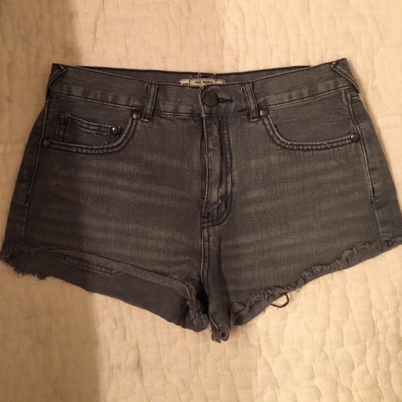 Free people denim shorts - Picture 1 of 2