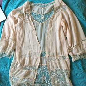 Beige lace and chiffon kimono