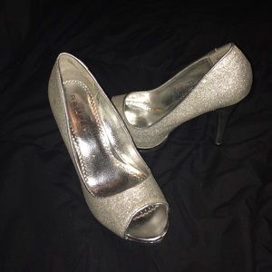 Rampage sparkly silver heels