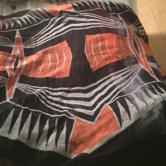 infinity scarf - Picture 2 of 2