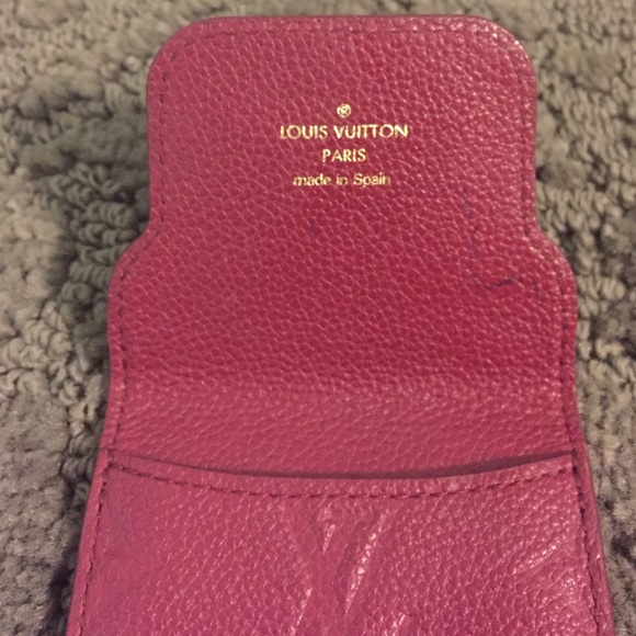 Authentic louis vuitton iphone 5 case w/ packaging - Picture 3 of 4