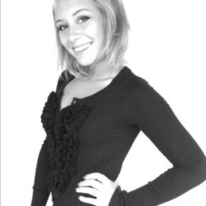 Hollister Sweater🌺