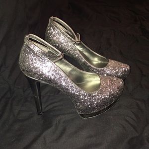 Mossimo sparkly high heels