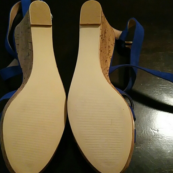 Wedges - Picture 2 of 4