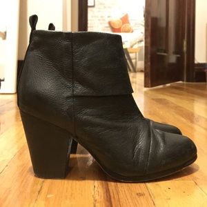 Jeffrey Campbell black Big City Boot