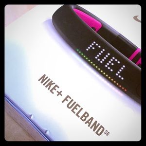 Nike+ FuelBand SE.