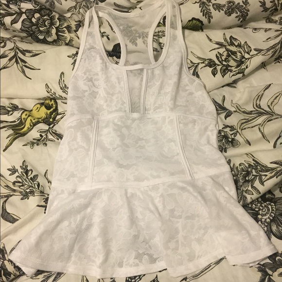 AMERICAN EAGLE WORKOUT TOP