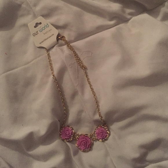 ♡ Our World Boutique Necklace ♡