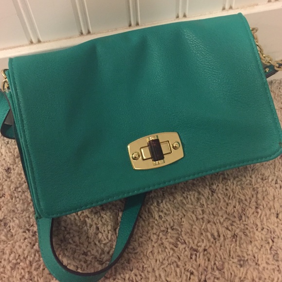Green cross body