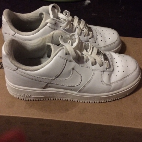 Nike air forces (white)