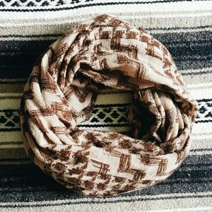 Deena & Ozzy Infinity Scarf