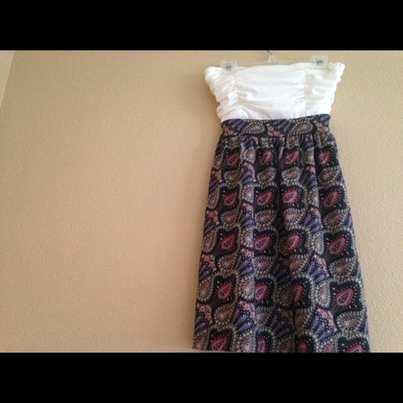 Strapless dress