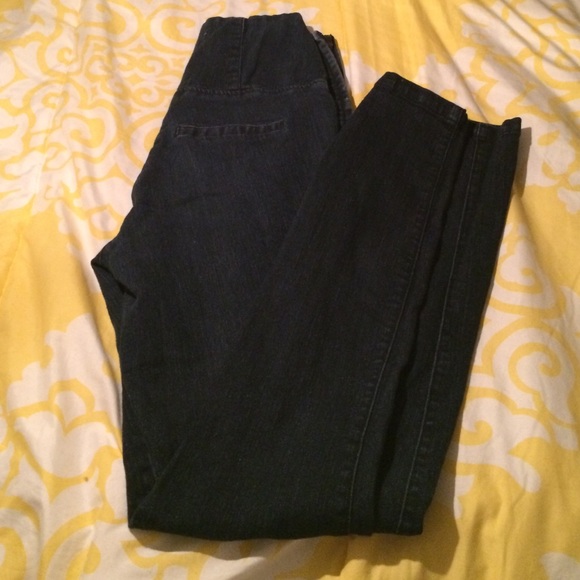 Dark wash high waist skinny jeans