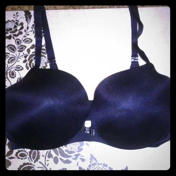 VS 34D bra