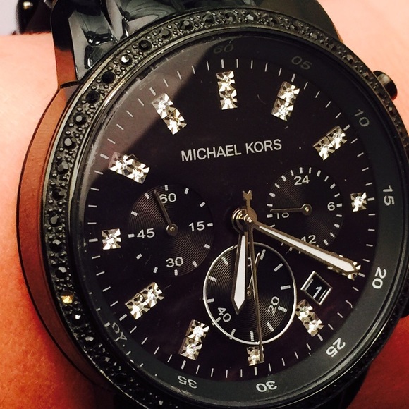 Authentic Michael Kors Watch - Price Firm