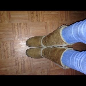Ugg boots.
