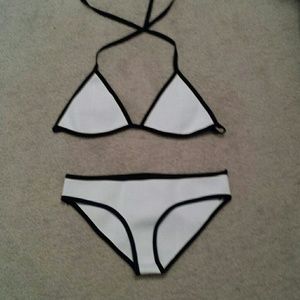 Triangle look alike swim suit