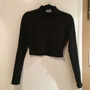 Black mock neck crop top