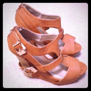 Shi Brown wedges by journey