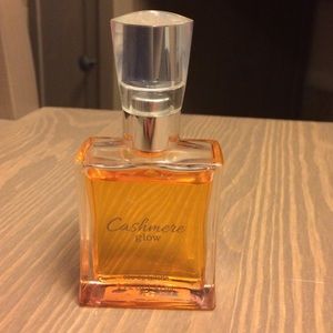 Cashmere glow perfume