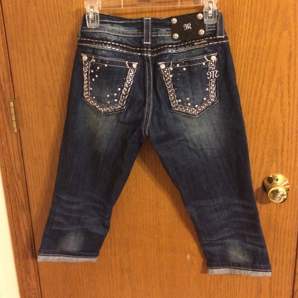Miss Me Jean Capris