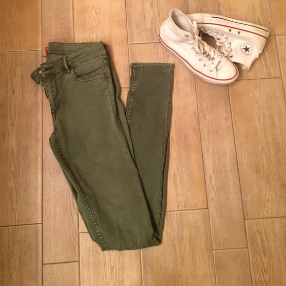 •SOLD• Forest Green Skinny Jeans Sz. 8