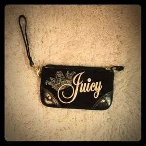 Juicy Couture wristlet