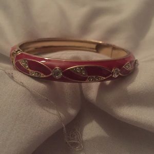 ♡ Red & Gold Bangle Bracelet ♡