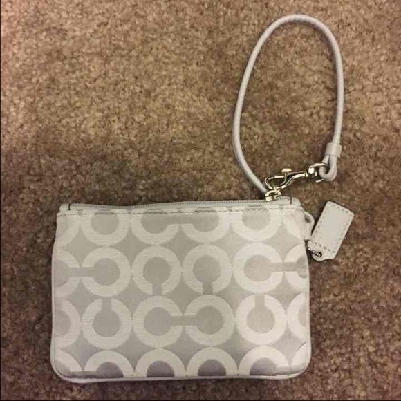 🚫🚫SOLD🚫🚫 Coach wristlets!!!