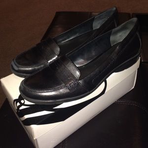 Nine West Loafers!!