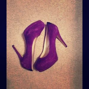 Nine West Pumps! Worn 3 times!