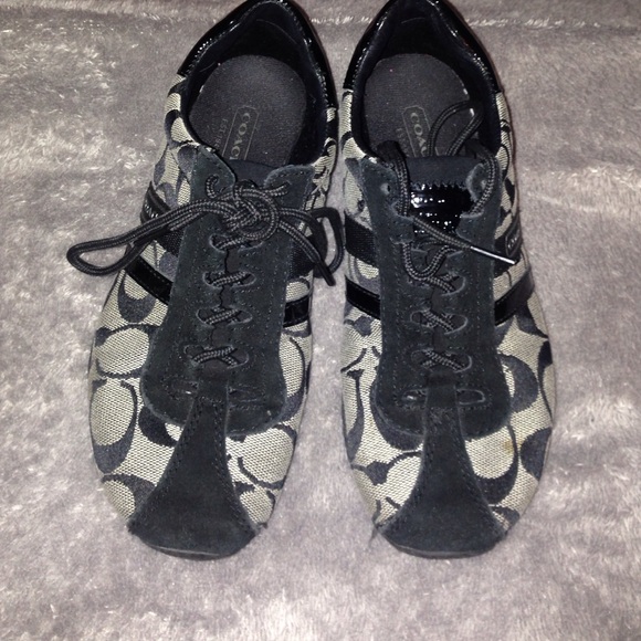 Coach sneakers size five !