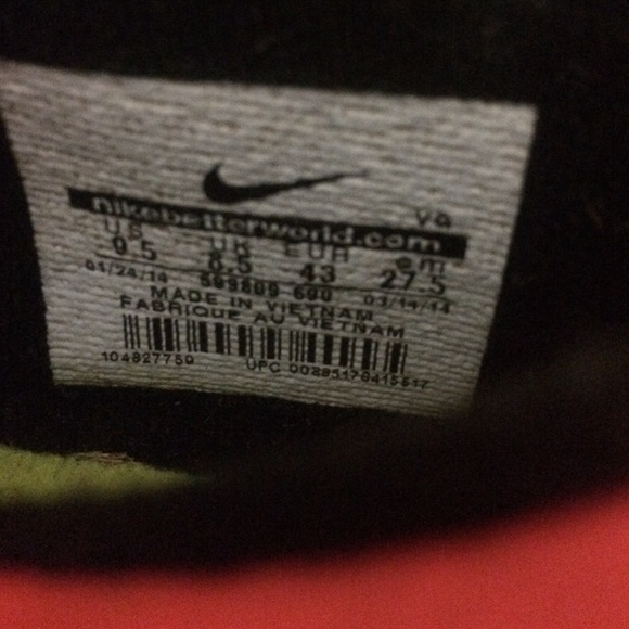 Nike hypervenom soccer cleats - Picture 3 of 4