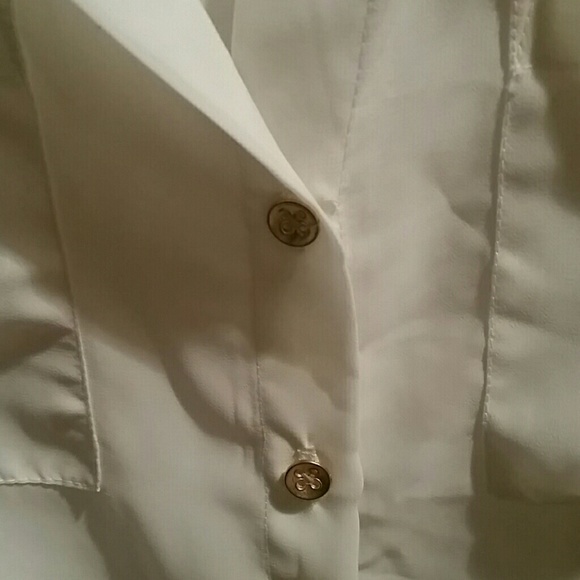 WHITE BLOUSE - Picture 3 of 3