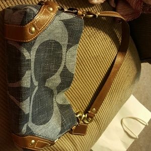 Coach small shoulder bag