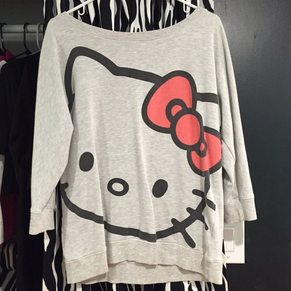 Hello kitty pull over sweat shirt!
