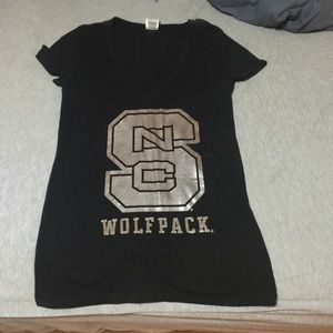 NC STATE WOLFPACK VS PINK SMALL VNECK