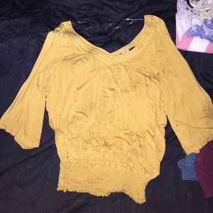 Loose long sleeve shirt