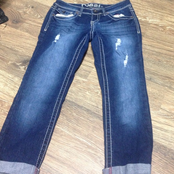 Rue 21 Capri jeans