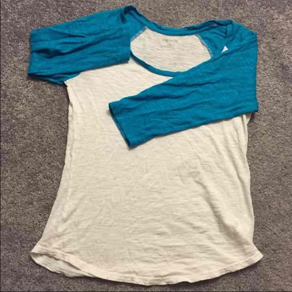 The perfect 3/4 length sleeve top!