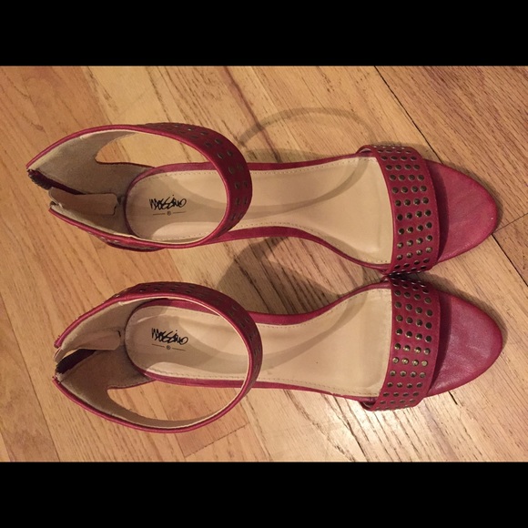 Red Mossimo Studded Heels - Picture 3 of 3