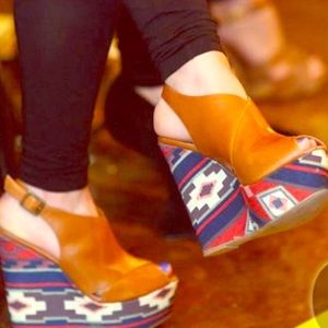 Aztec Print Wedges | Steve Madden