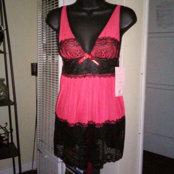 Sexy sheer mesh & galloon lace babydoll and thong