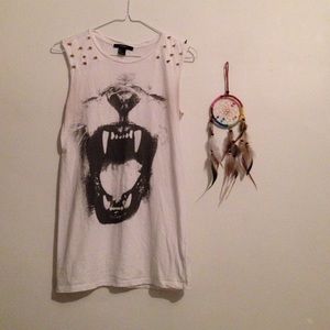 Bear tooth tank top!