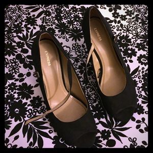 Black peep toe wedges