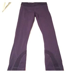 🚫don't buy bundled Dark purple 7/8 crops lulul🍋