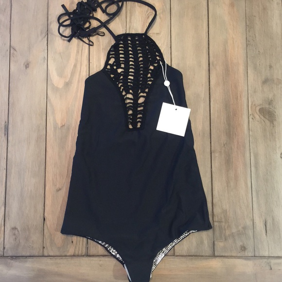 PP $200 Acacia Teahupoo size Medium . NWT - Picture 1 of 1