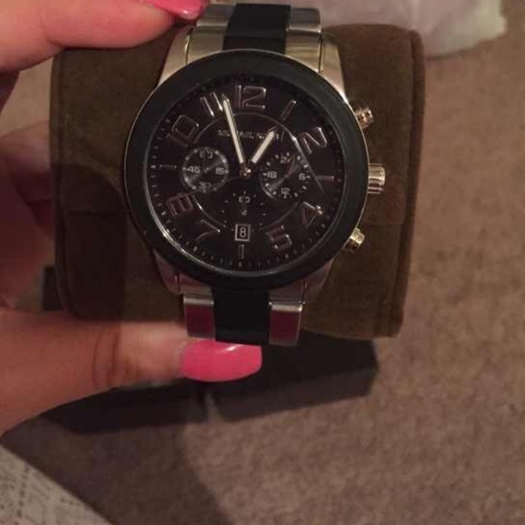 Mk man watch