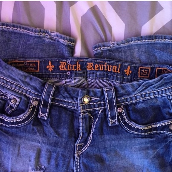 rock revival jeans. FIRM PRICE. - Picture 3 of 3
